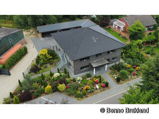 2018 - Erwerb eines weiteren Grundstückes in Erlte und Bau eines Bürogebäudes (7.Standort)